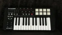 M-Audio Oxygen 25