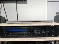 Roland JV 1080 + 4 Bövítö Hangmodul - Geo [Tegnapelőtt, 14:35]