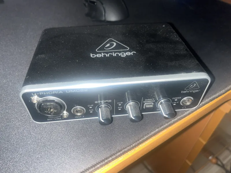 Behringer UMC-22 Külső hangkártya Behringer UMC-22 Külső hangkártya