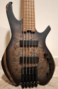 Cort Artisan Space 5