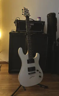Cort KX5 Elektrická gitara - Sári Gergő [Today, 10:52 am]