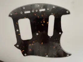 Fender Mustang H-S Koptató - Apollo123 [Ma, 18:17]