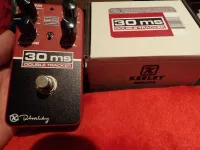 Keeley Double Tracker 30ms delay chorus és