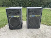 Reflex R150