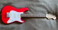 Squier Mini Stratocaster by Fender E-Gitarre - Perl [Today, 5:34 am]