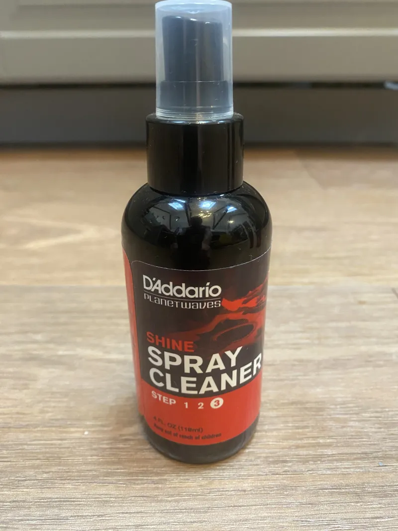 DAddario PW-PL 03 Instant Spray Cleaner Maintenance tool DAddario PW-PL 03 Instant Spray Cleaner Maintenance tool