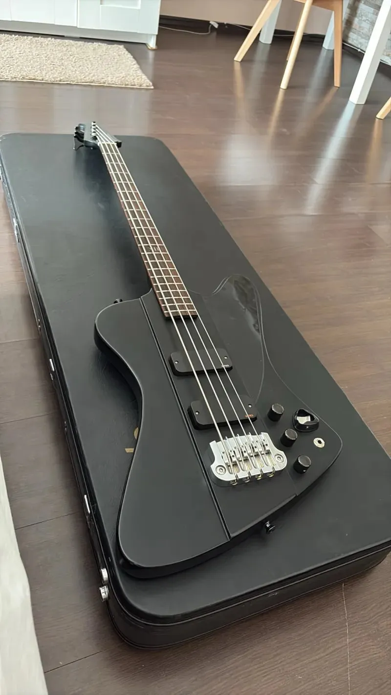Epiphone Thunderbird Basgitara Epiphone Thunderbird Basgitara