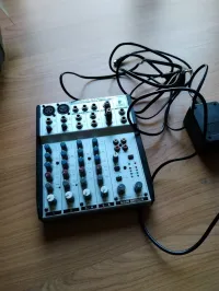 Behringer MX 602a Mezclador - Stroli Jenő Jimi [Today, 9:24 am]