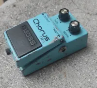 BOSS CE-2 Analog chorus - bassbogo [Today, 10:23 am]
