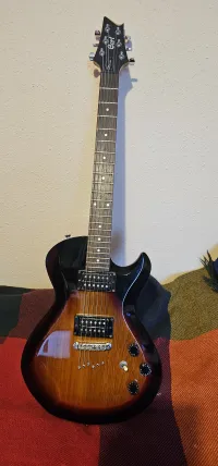 Cort Z42 Electric guitar - Giorgio [Today, 1:56 pm]
