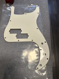 Fender Player Precision Bass koptató Bass Pickguard - vlagyimiriljics [Day before yesterday, 6:57 pm]