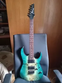 Ibanez RG421PB