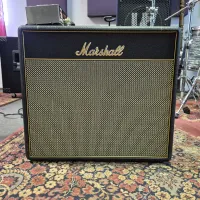 Marshall Studio Vintage SV20C Combo Röhrenverstärker - Szakál Péter [Today, 12:32 pm]