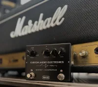 MXR MC402 Booster - Zlatan [Ma, 10:19]