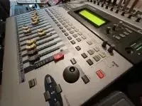 YAMAHA 01v digitális keverő - Devon [Ma, 01:28]