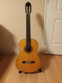 YAMAHA CG 142 S