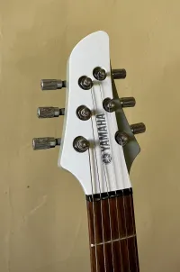YAMAHA RGX A2 Elektromos gitár - Laura04 [Ma, 21:58]