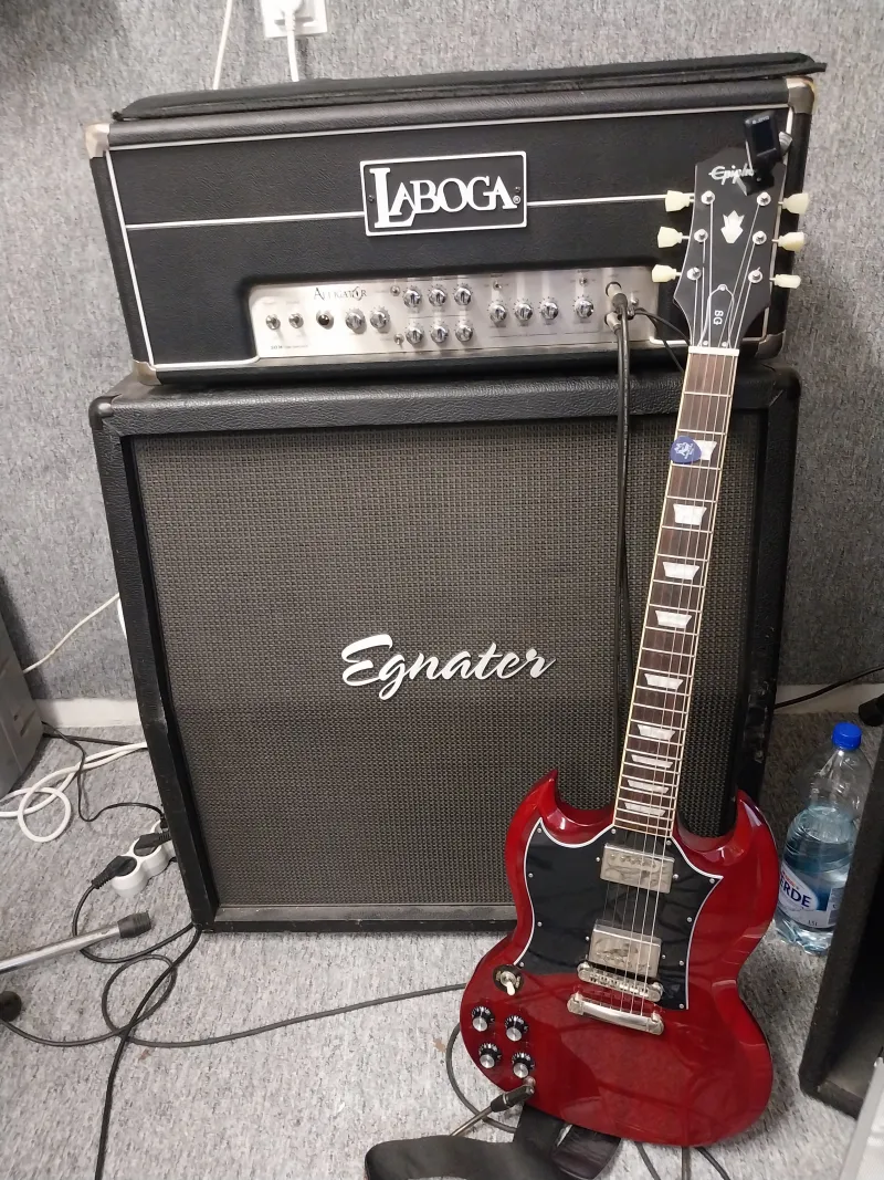 Epiphone SG Balkezes elektromos gitár Epiphone SG Balkezes elektromos gitár