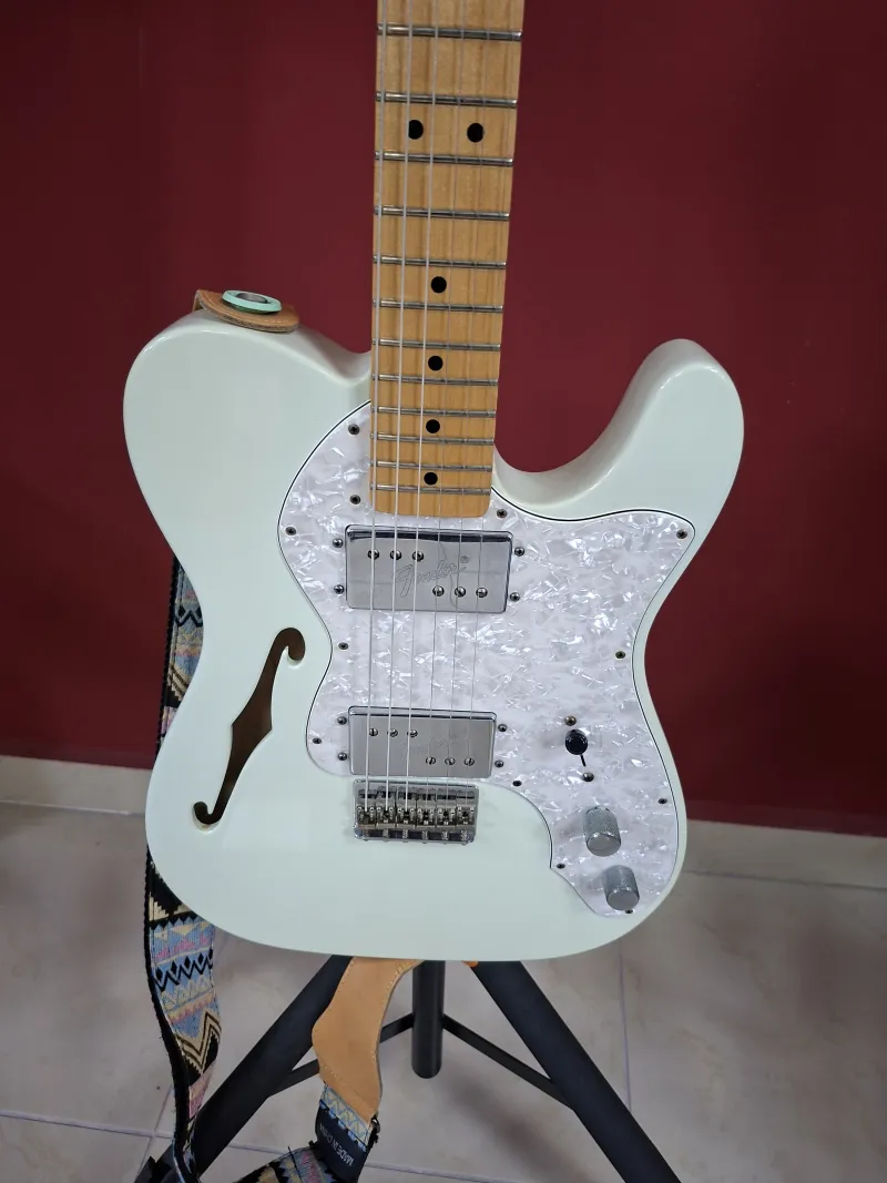 Fender FSR 72 Telecaster Deluxe Thinline Elektromos gitár Fender FSR 72 Telecaster Deluxe Thinline Elektromos gitár