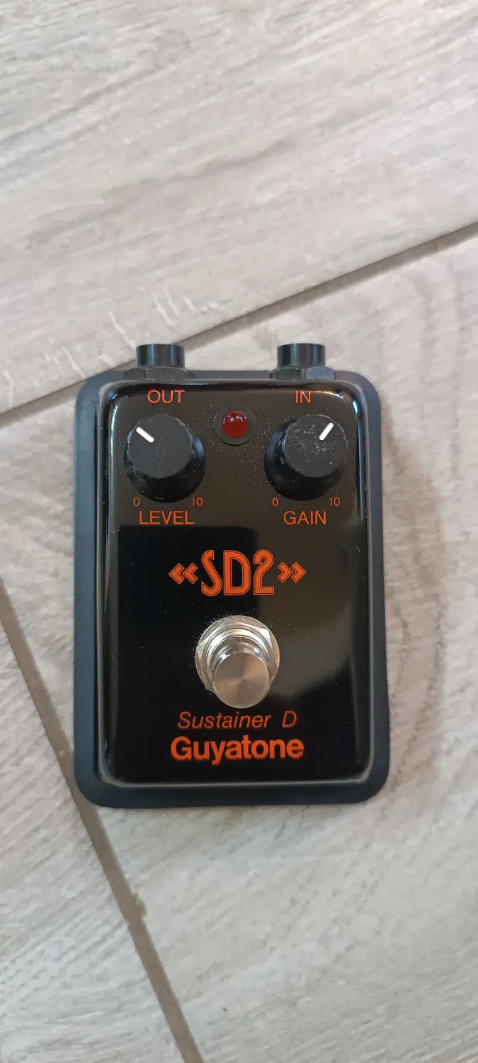Guyatone Sustainer pedál sd2 Torzító Guyatone Sustainer pedál sd2 Torzító
