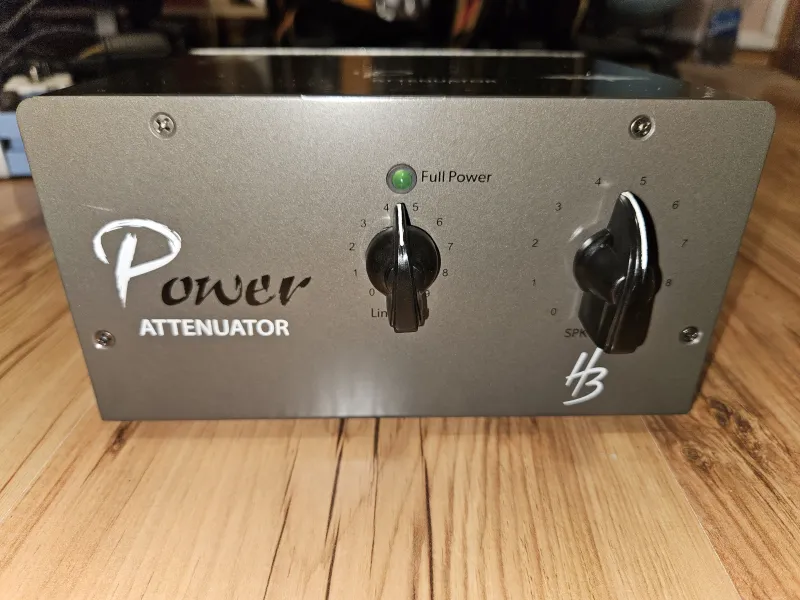 Harley Benton PA-100 Attenuator Harley Benton PA-100 Attenuator