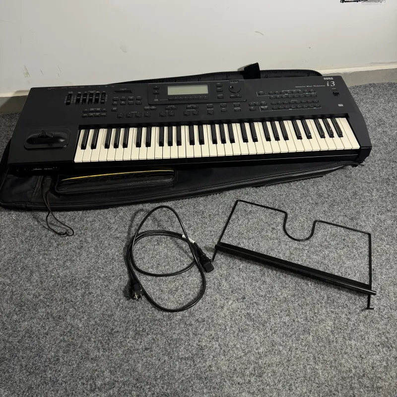 Korg I3 Workstation munkaállomás Szintetizátor Korg I3 Workstation munkaállomás Szintetizátor