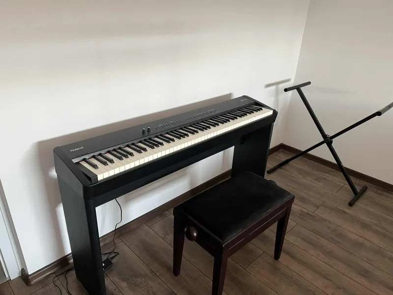 Roland FP-4 Elektromos zongora Roland FP-4 Elektromos zongora