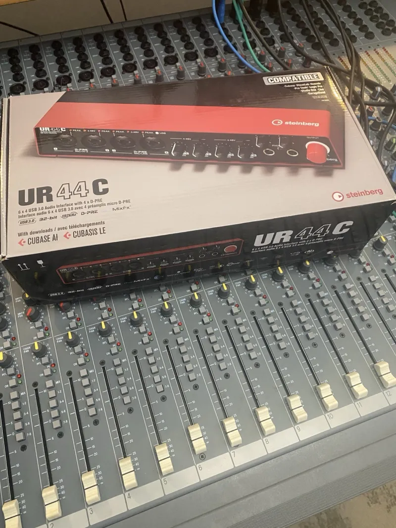 Steinberg UR44C USB External sound card Steinberg UR44C USB External sound card