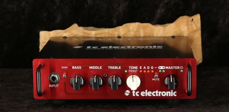 TC Electronic BH250 Cabezal de bajo TC Electronic BH250 Cabezal de bajo