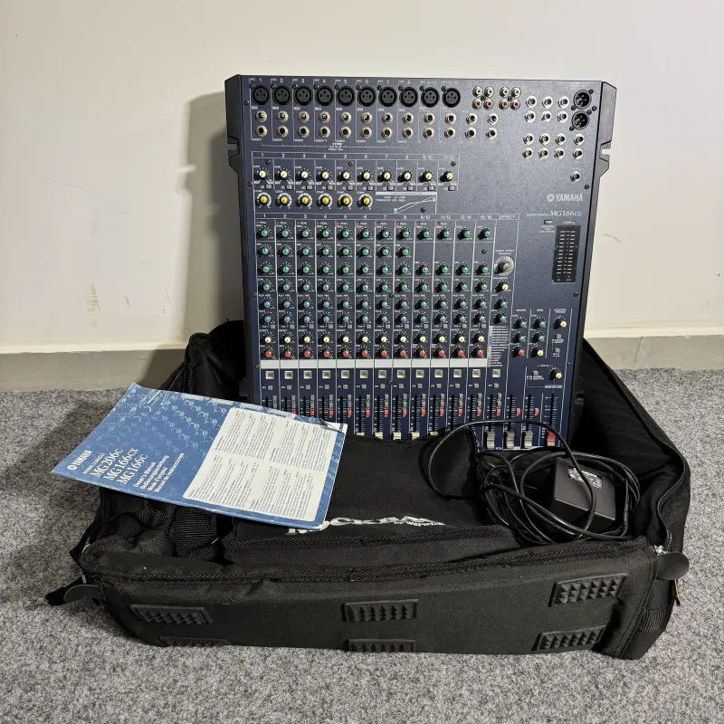 YAMAHA MG166CX Keverőpult YAMAHA MG166CX Keverőpult