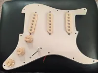 - Stratocaster Sada snímačov - Istenes József [Today, 3:54 pm]