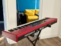 Clavia Nord Piano 4 Piano eléctrico - HOLYROLLER [Day before yesterday, 5:44 pm]