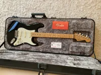 Fender American Elite Stratocaster MN Mystic Black Fender American Elite Stratocaster MN Mystic Black