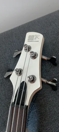 Ibanez SR300 WH aktív Ibanez SR300 WH aktív