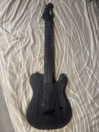 LTD TE-1007 7-saitige E-Gitarre - Steven Root [Today, 2:38 pm]