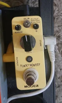 Mooer FunkyMonkey Effect pedal - Lőrincz Henrik [Today, 12:40 pm]