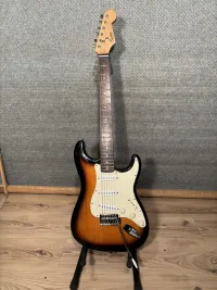 Squier Bullet Stratocaster SSS
