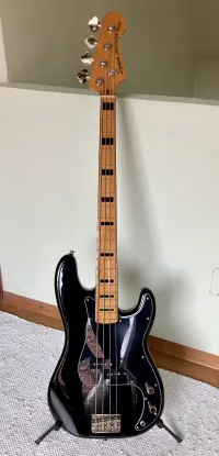Squier Classic vibe 70s precision bass
