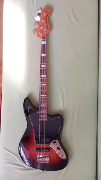 Squier Classic Vibe Jaguar Bass Squier Classic Vibe Jaguar Bass