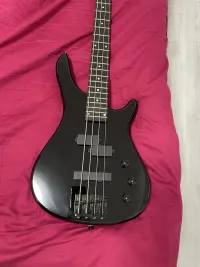 SoundSation Bass 4 húros