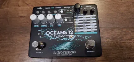 Electro-Harmonix Ocean 12 dual reverb