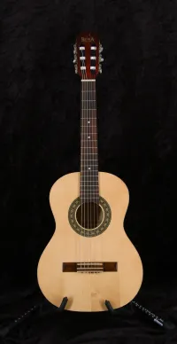 Hora Laura Nylon 34 Classic guitar - Vintage52 Hangszerbolt és szerviz [Today, 1:07 am]