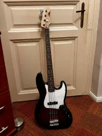 Squier Affinity Jazz Bass