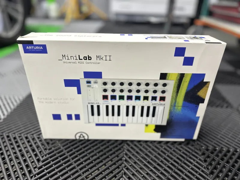 Arturia Minilab MKII MIDI controller