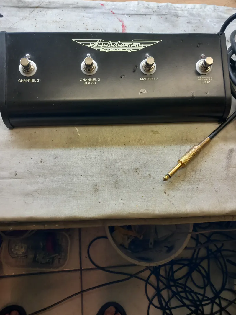 Ashdown 4WAY-négyes - Foot control switch