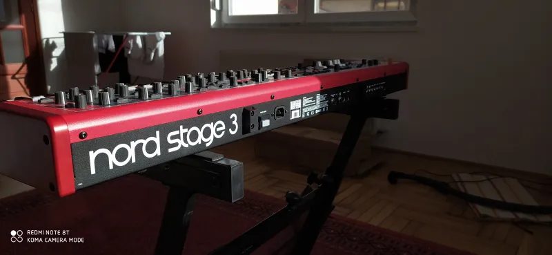 Clavia NORD STAGE 3 Compact 73 Sintetizador