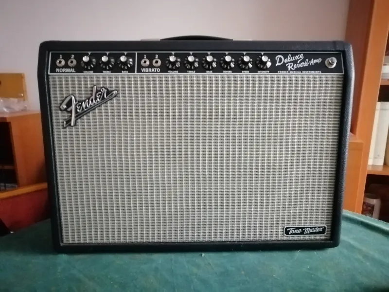 Fender Tone Master Deluxe Reverb Guitar combo amp