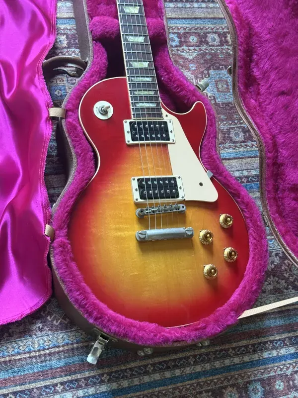 Gibson 2000 Les Paul Classic Elektrická gitara