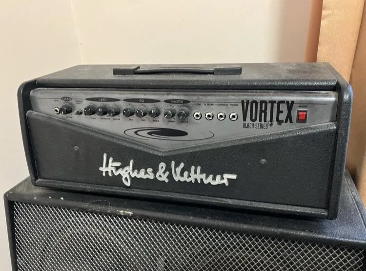 Hughes&Kettner Vortex 100 W Gitarreverstärker-Kopf