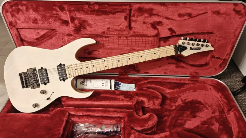 Ibanez RG652AHM Elektrická gitara